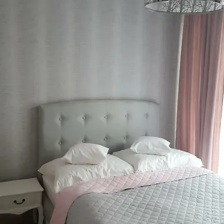 Wroclaw Apartamenty Kepa Mieszczanska Exterior photo